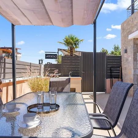 Διαμέρισμα Argeno Λευκάδα