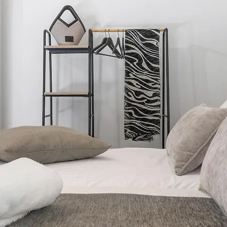 Apartament Argeno *