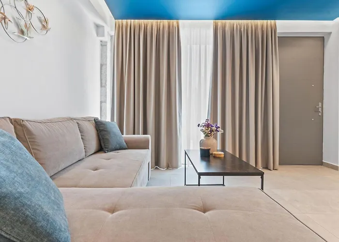 Argeno Apartment *